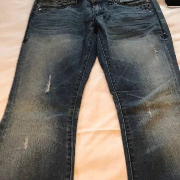 Affliction Jeans. Size 30. Smoke and pet free home - Picture 12 of 12